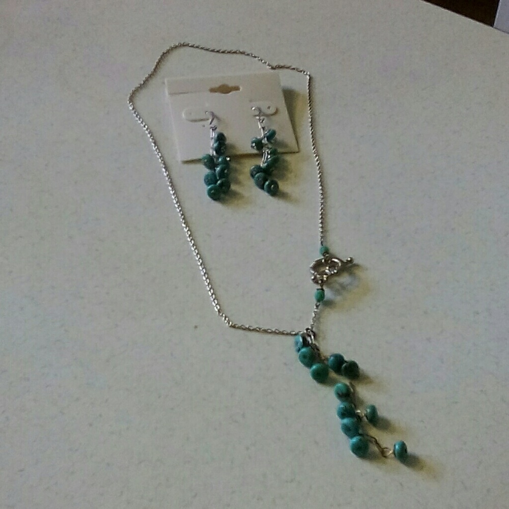 Turquoise Necklace & Earring Set